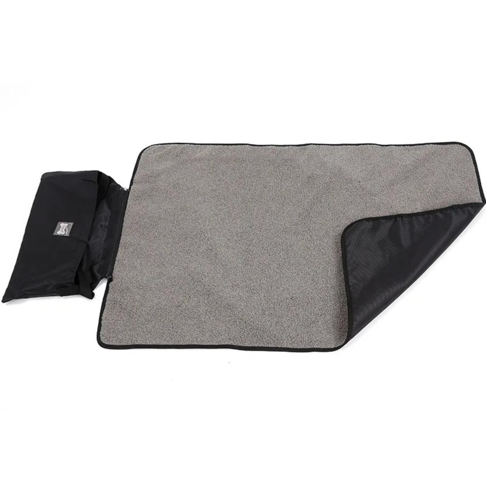 Waterproof Foldable Dog Travel Mat – Portable Comfort for Your Pet