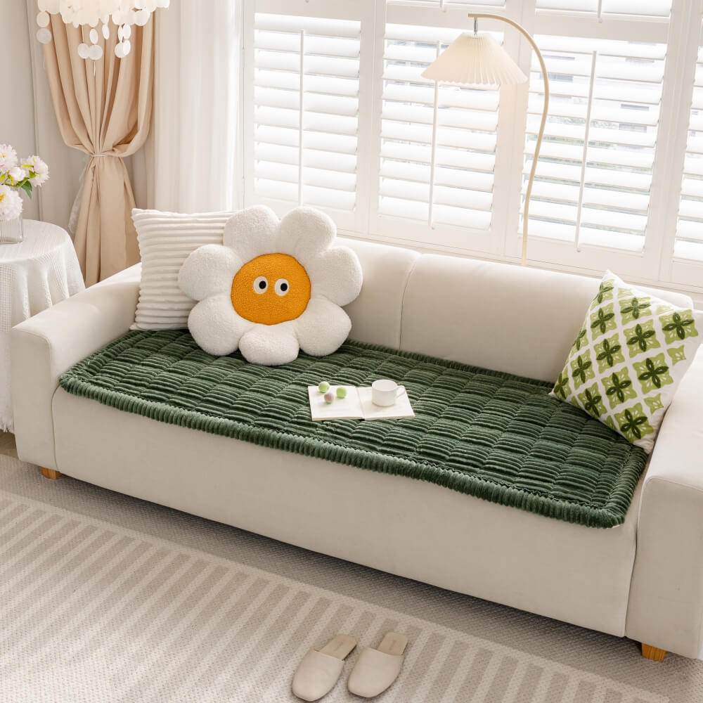 Plush Pet Sofa Protector | Comfortable, Grip & Machine Washable