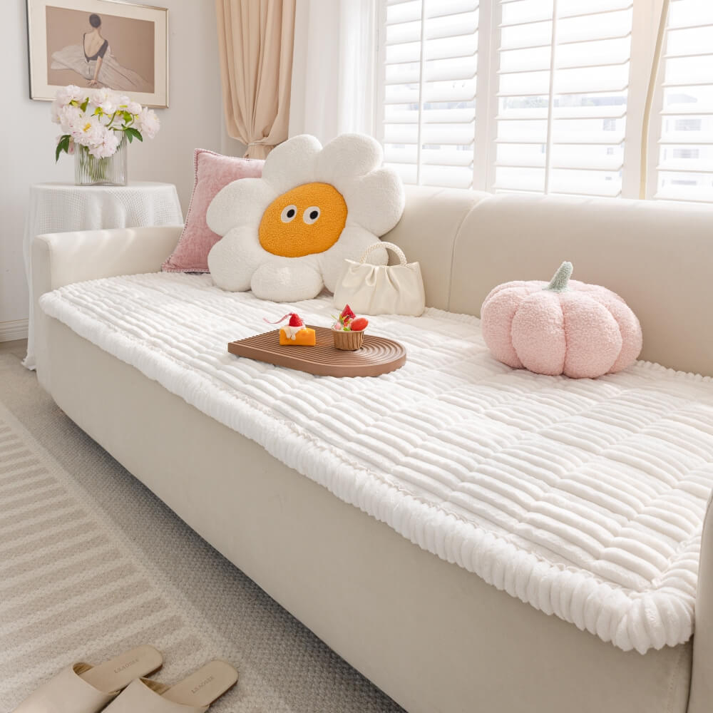 Plush Pet Sofa Protector | Comfortable, Grip & Machine Washable