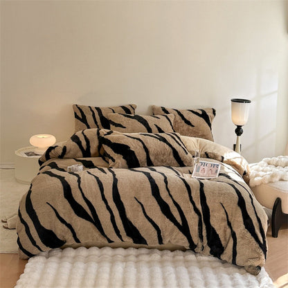 Plush Animal Print Fleece Bedding Set - Peties