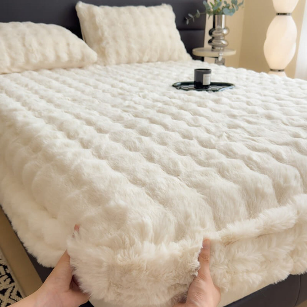 Ultra Comfortable Fitted Mattress Cover Sheet